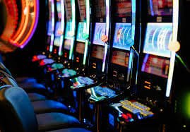 Live Casino Roulette စားပွဲနှင့် ကစားသမားများ